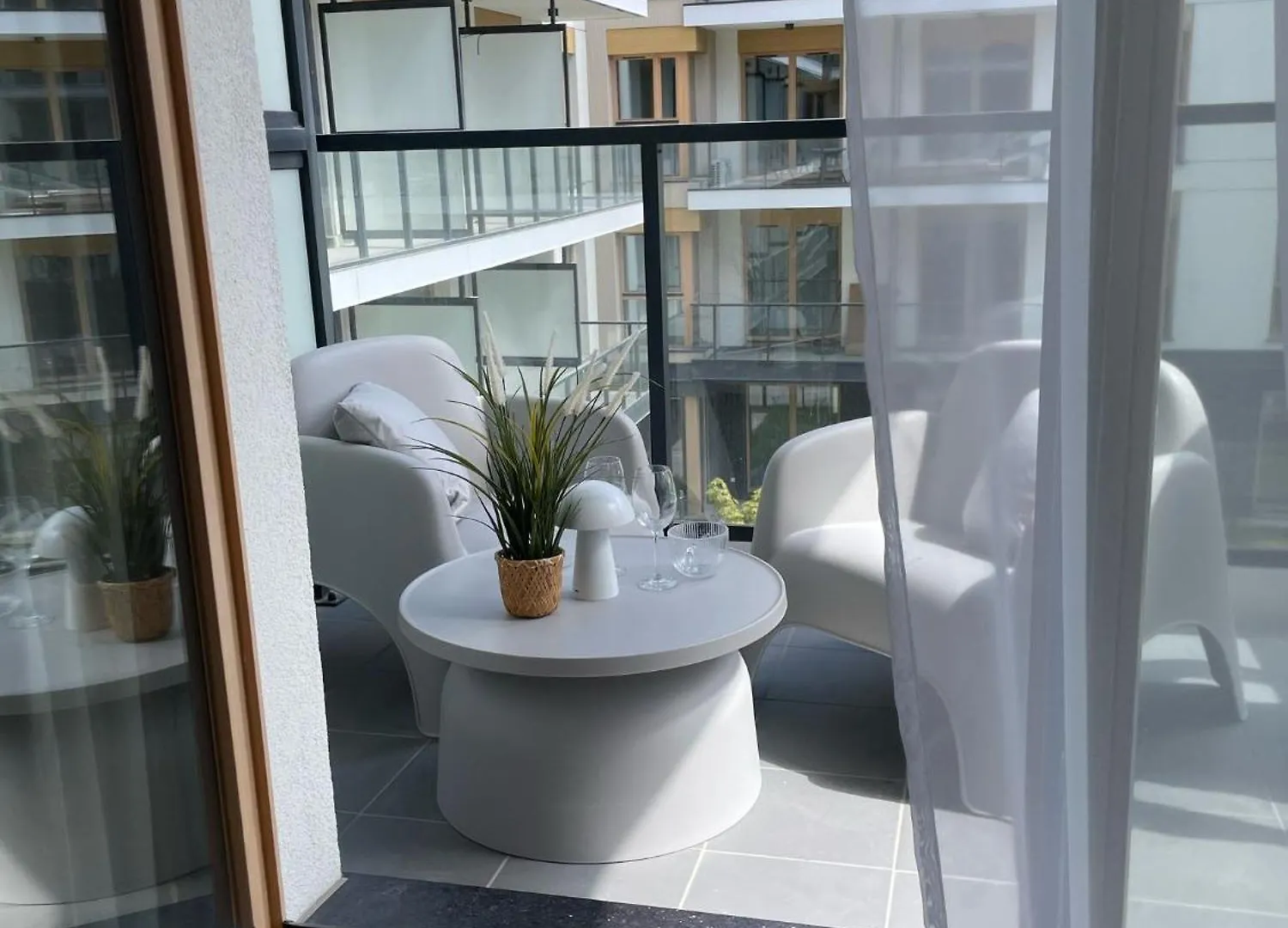 Hello Apartments Porto With Private Parking And Fitness Room Gdansk